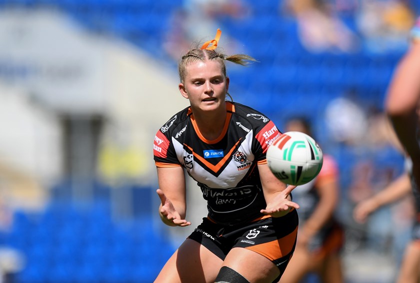 Jessica Kennedy in action for Wests Tigers in the 2023 NRLW season.