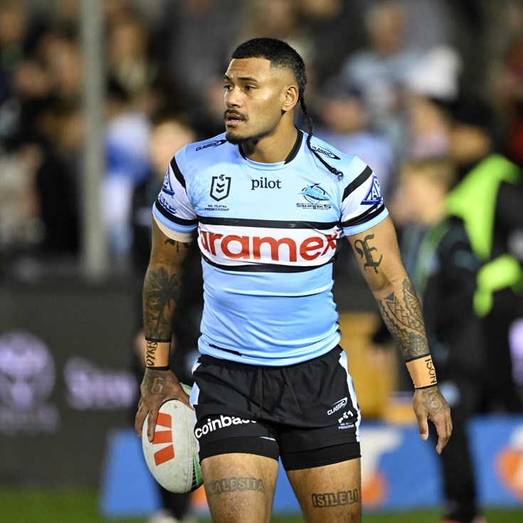 Friday night footy: Sharks v Dolphins